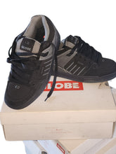Load image into Gallery viewer, Globe Black Men's Shoes
